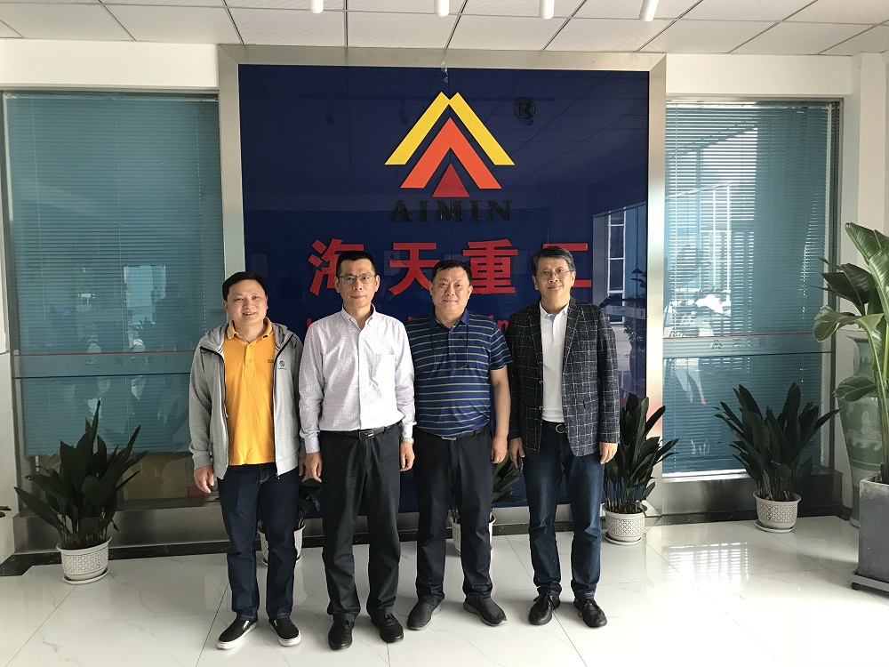 Zhang Zhiyong, Secretary General of China Foundry Association and song Liang, Secretary General of wear-resistant branch, came to Haitian for inspection and guidance