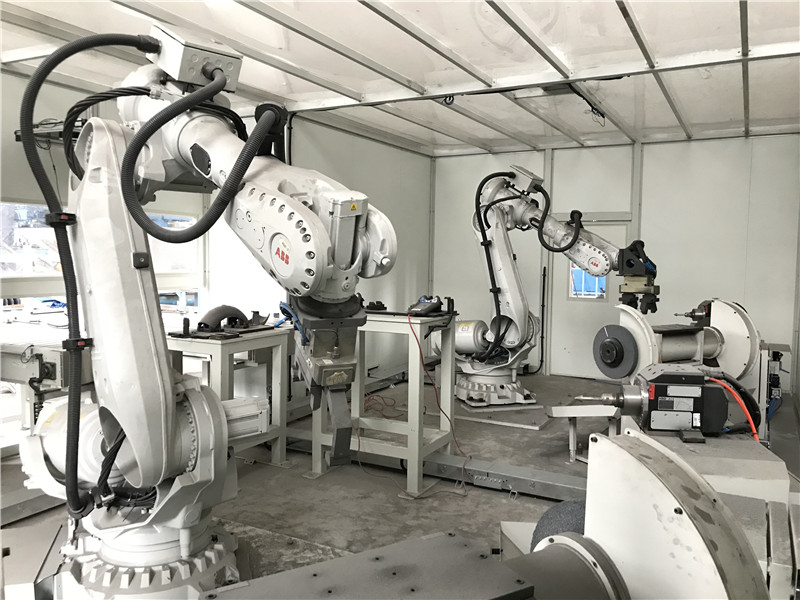 Robot grinding workstation